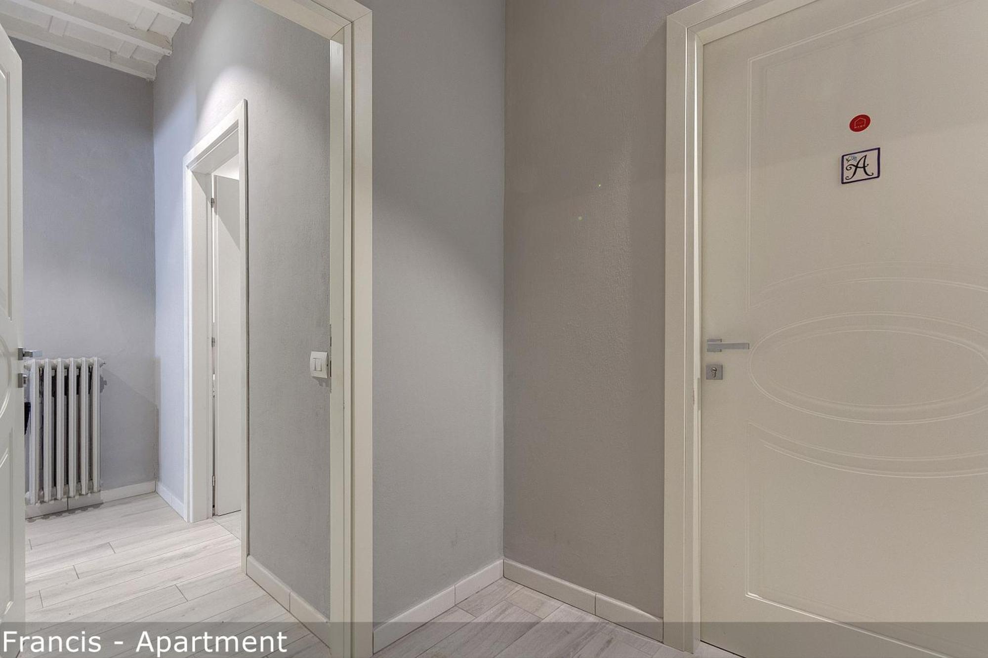 Jake & Francis Apartments By Mamo ฟลอเรนซ์ ภายนอก รูปภาพ